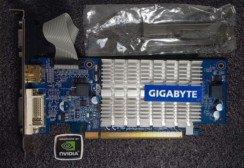Placa de Vídeo Gigabyte GeForce GT 210 Perfeita 1GB