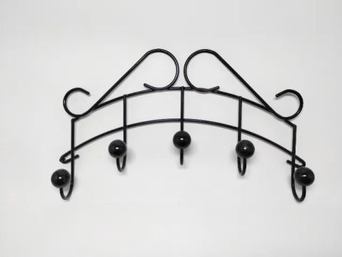 Suporte em arco com ganchos para parede - aramado