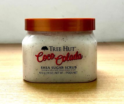 Esfoliante de Açúcar de Karité Coco Colada Tree Hut 510g