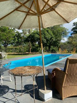Sitio- Villa da Serra. Casa de temporada - Paraíso 