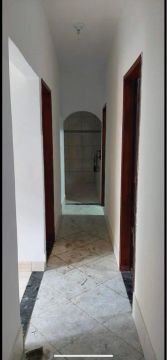 Alugo casa 3 quartos 3 banheiros quintal grande 