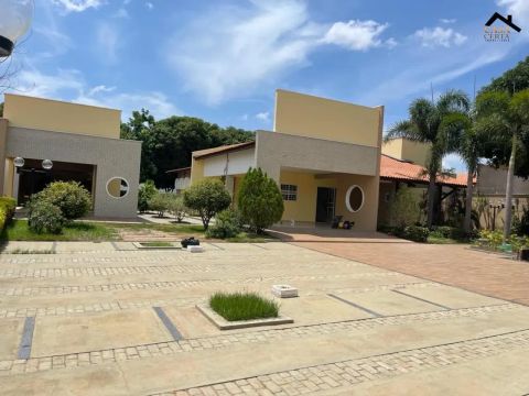 Casa para Venda em Timon, Parque Piauí II, 5 dormitórios, 2 suítes, 4 banheiros, 5 vagas