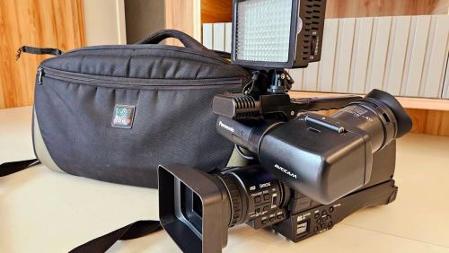 Filmadora profissional Panasonic AG-HMC80P