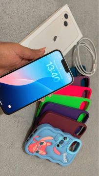 iPhone 13