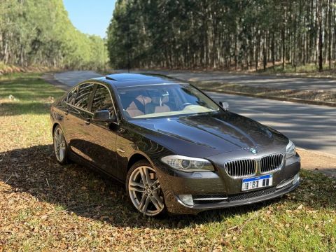 BMW 535i F10 3.0 Turbo 306cv 2011 Impecável