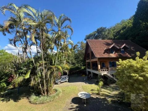 Casas e Sítios- Petrópolis, Itaipava