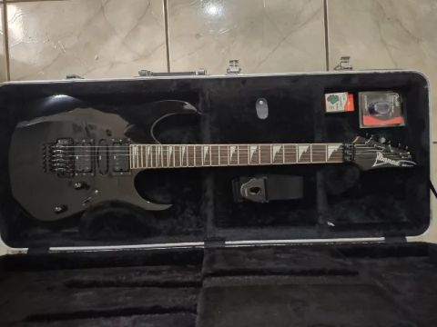Guitarra Ibanez RG 370 DX made Indonésia Único Dono