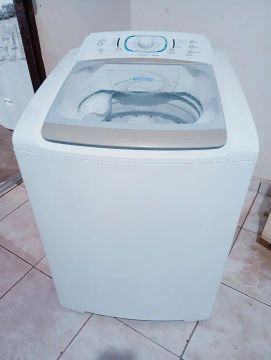 Máquina de Lavar roupas electrolux 12 kilos 
