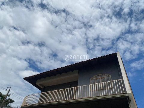 Casa com 3 dormitórios para alugar, 150 m² por R$ 2.000/mês - Leonor - Londrina/PR