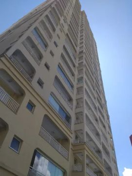 Oportunidade apto 2 dormitorios ,2 vagas ,com planejados Vila ema sjcampos