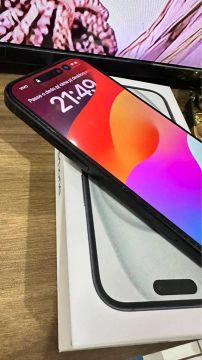 IPHONE 15 256 GB novíssimo 