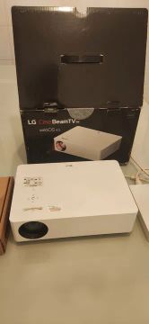 Projetor LG CineBeamTV 4K hu70la 