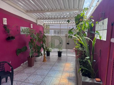 Casa Charmosa em Rua Sem Saída - Próxima ao Largo do Bonfiglioli e à USP!