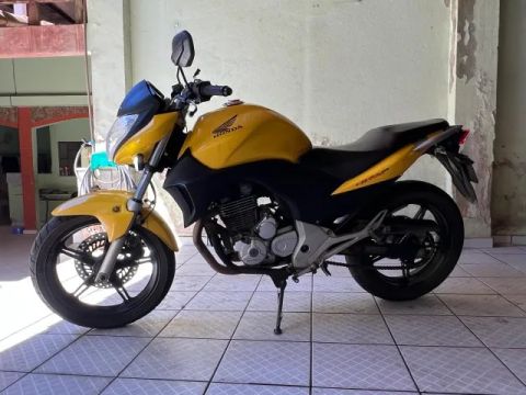 HONDA CB 300R