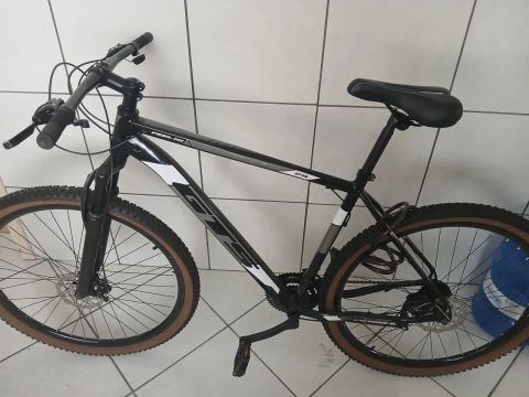 Bicicleta GT Feel 29 de Barbada