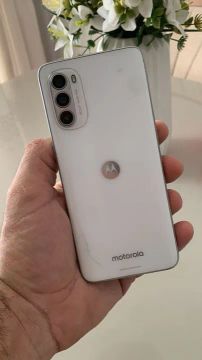 Motorola Moto G52 - 128 gigas R$ 450,00