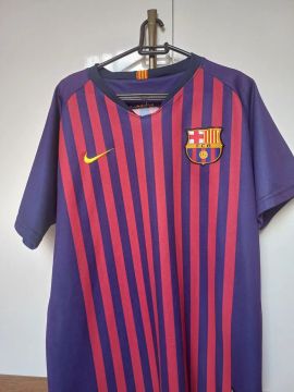 Camiseta do Barcelona - Nike - Tamanho M