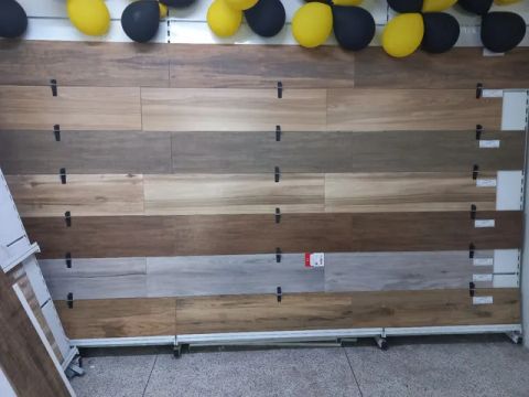Piso régua amadeirado 25x110 Lef Ceramica