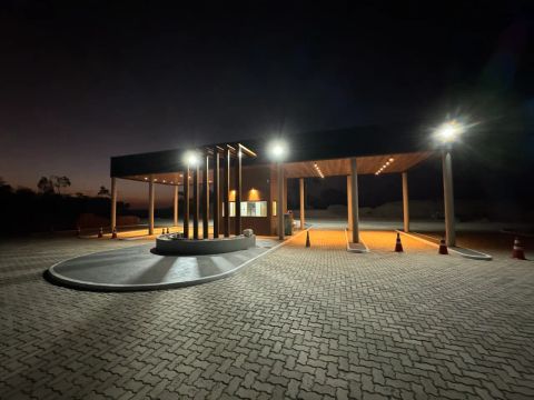 ' Chácaras Parceladas 2500m2 no Corumba. "