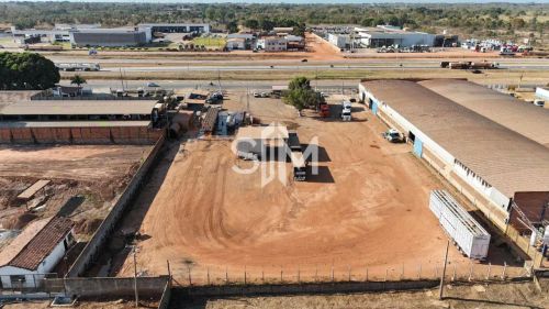 Terreno de 7.200m² à Venda no Distrito Industrial, Localização Estratégica