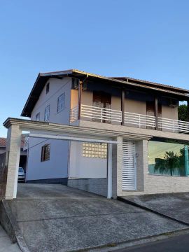 Casa Toda Mobiliada Com Moveis Sob Medida Em Içara