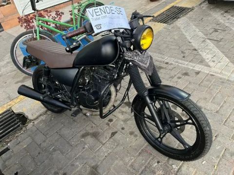 Intruder 125 CUSTOMIZADA