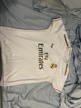 Camiseta Real Madrid Tamanho M