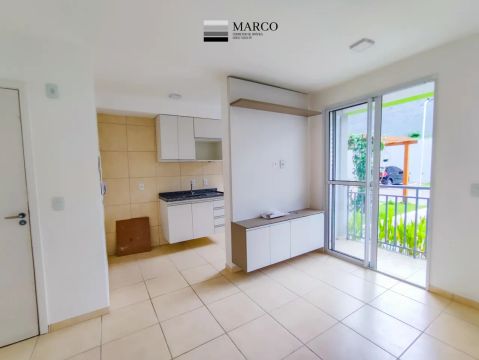 Alugo primeira moradia - semi-mobiliado!