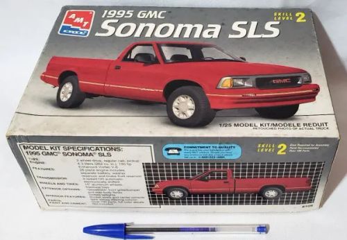 Kit Plástico de montar (plastimodelismo) Sonoma SLS 1995 GMC