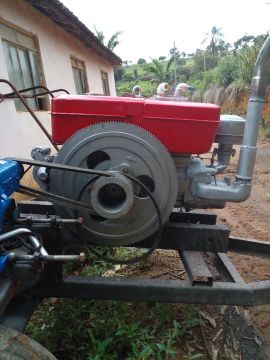 Vendo motor top barato !!! Chama pra sair hoje