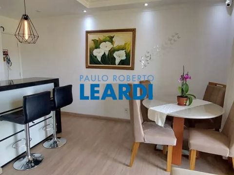 APARTAMENTO - CONDOMÍNIO VILA VENTURA - SP