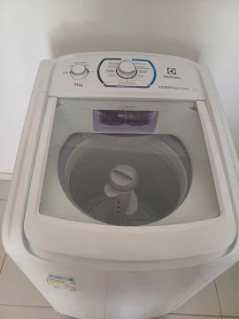 Máquina de Lavar Roupa Electrolux 11kg EssentialCare
