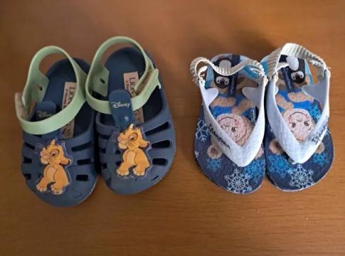 1 Sandália e 1 Chinelo