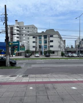 Aluga-se sala comercial 