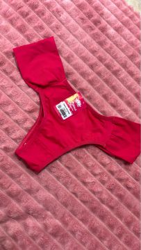 Calcinha de renda rosa
