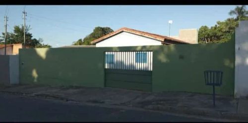 Casa a venda 