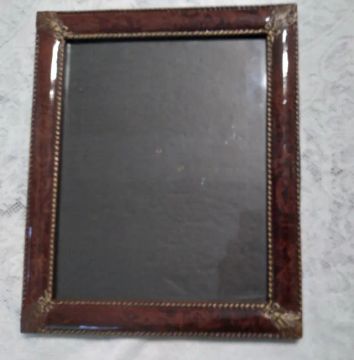 Fino Porta Retrato estilo Vintage, com Bordas e Cantoneira Trabalhadas