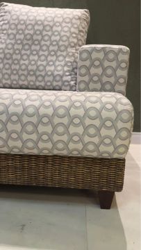 Sofá de Canto em Rattan com Design Moderno