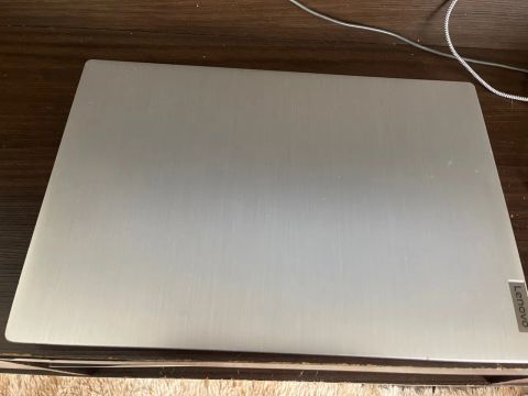Vendo notbook lenovo com carregador