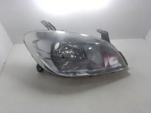 Farol direito Chevrolet gm celta 2010