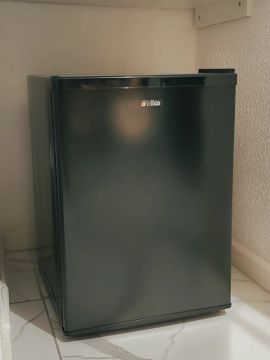 Frigobar Philco 6 meses de uso