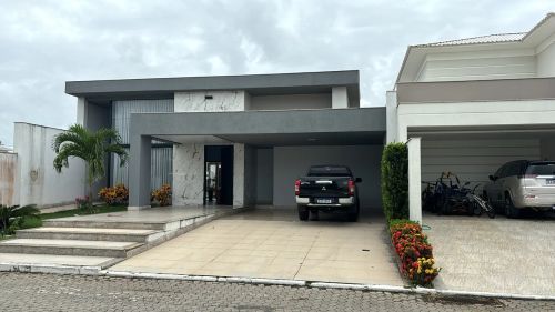 Alugo casa em condomínio residencial mobiliada u