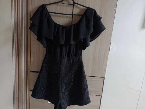 Macaquinha preto tamanho P