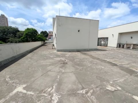Imóvel para venda possui 1482 metros quadrados em Carlos Prates - Belo Horizonte - MG