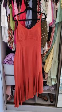 Vestido midi laranja