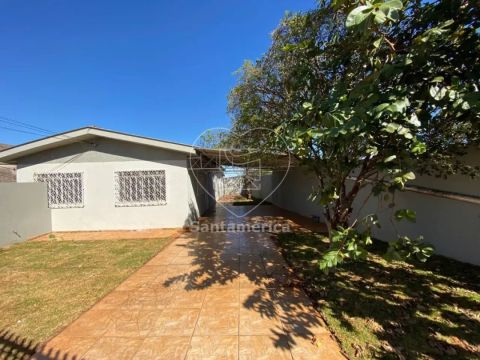 Casa para alugar com 3 quartos na região Leste