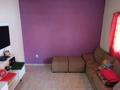 Casa a venda bairro Olhos Dagua