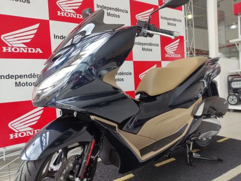 HONDA PCX 160 DLX 2025