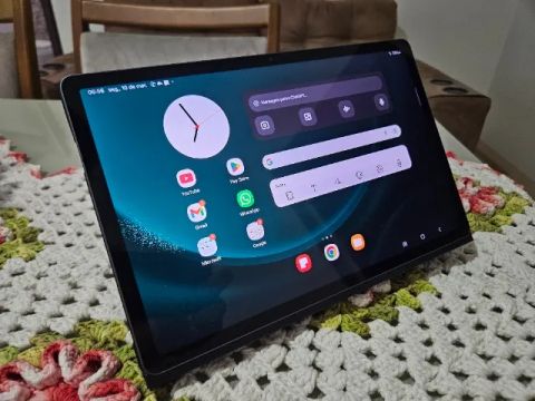 Tab S9 Fe Plus 12,4" Wi-fi (Seminovo) - Com Capa e Caneta Originais + Capa Teclado