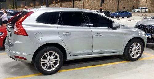  Carro Volvo xc60